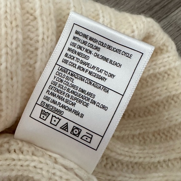 NWT Steve Madden Women’s Mock Neck Rib Dress In White Cap - Picture 10 of 11